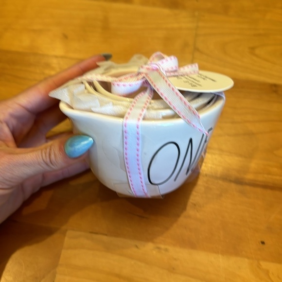 NEW Rae dunn Measuring Cups nesting set of 4 NWT farmhouse kitchen tools - Picture 3 of 5